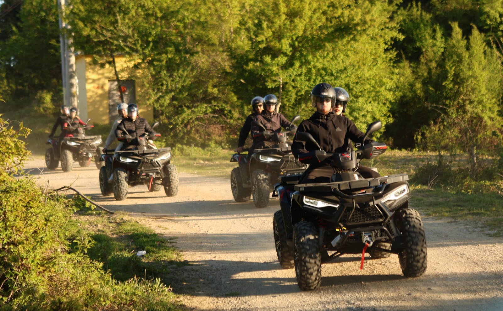 ATV Galeria 1